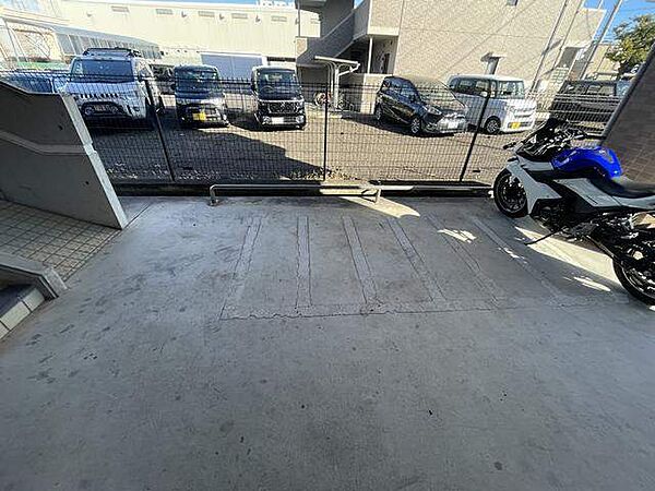 画像17:駐輪スペースです。