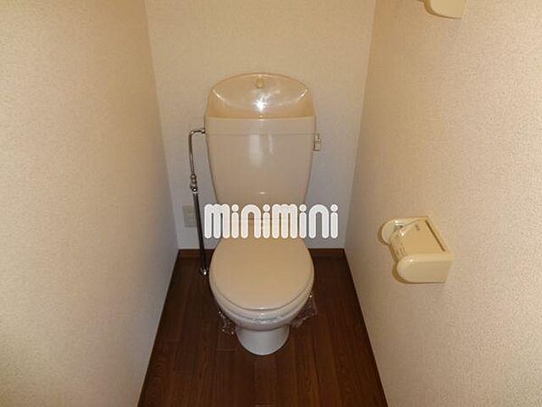 画像8:きれいな洋式トイレ