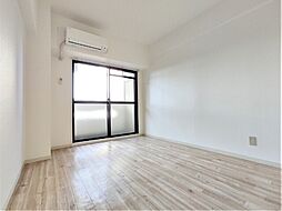 岩井橋ロイヤルハイツ 6階1Kのリビング/ダイニング