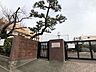 周辺：中学校「市立日比津中学校まで560m」