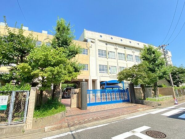 画像18:小学校「名古屋市立汐路小学校まで1224m」