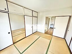 マンション川原 5階2DKのリビング/ダイニング