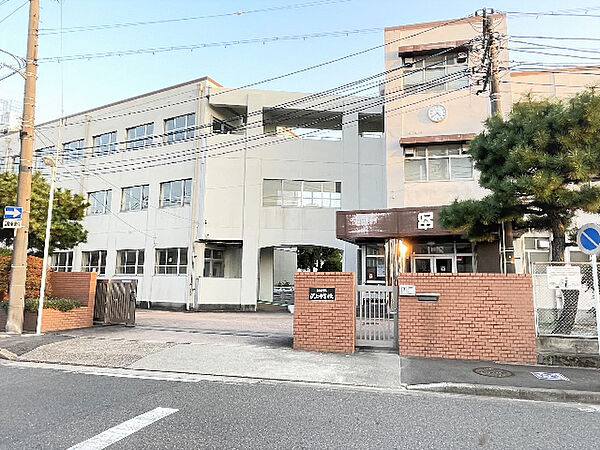 画像25:中学校「名古屋市立沢上中学校まで380m」