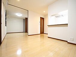 プレシール神郷 2階2LDKのリビング/ダイニング