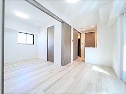 メイクス上前津IV 201 2階1DKのリビング/ダイニング