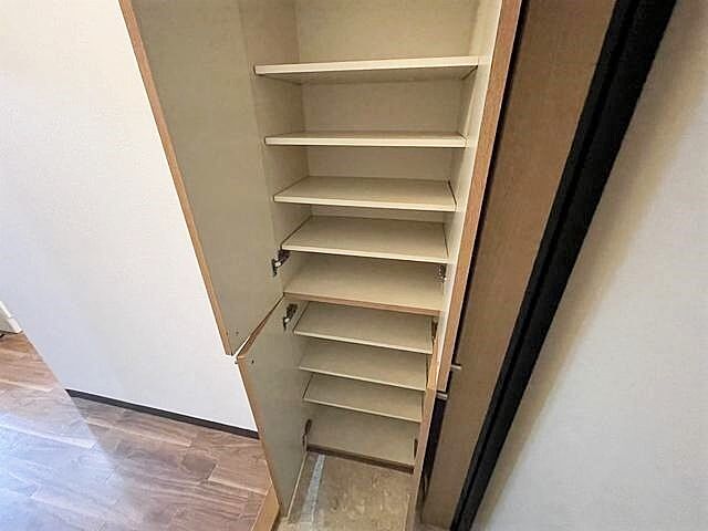 収納