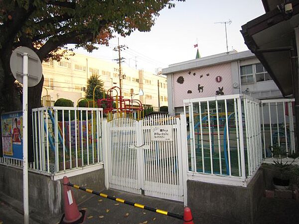 画像25:幼稚園、保育園「高田幼稚園まで230m」