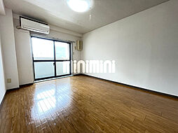 ブルーシャンピア芝川 7階ワンルームのリビング/ダイニング