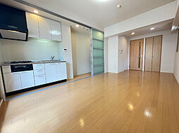 グランシャリオ栄 7階ワンルームのリビング/ダイニング