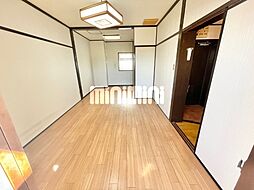 ぷち・うらら 3階2LDKのリビング/ダイニング