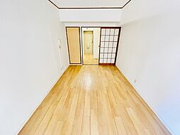 シャトー山田 1階1Kのリビング/ダイニング