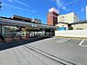 周辺：コンビニ「セブンイレブン名古屋鶴舞2丁目店まで218m」