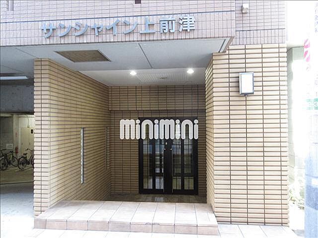 17 / 26