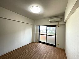 パレス茶臼前 3階1Kのリビング/ダイニング