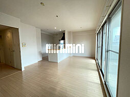 スクエア名古屋港 3階2SLDKのリビング/ダイニング