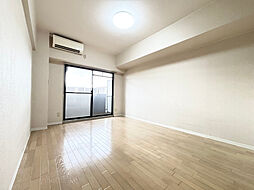 シャトーグロリアス 5階1Kのリビング/ダイニング