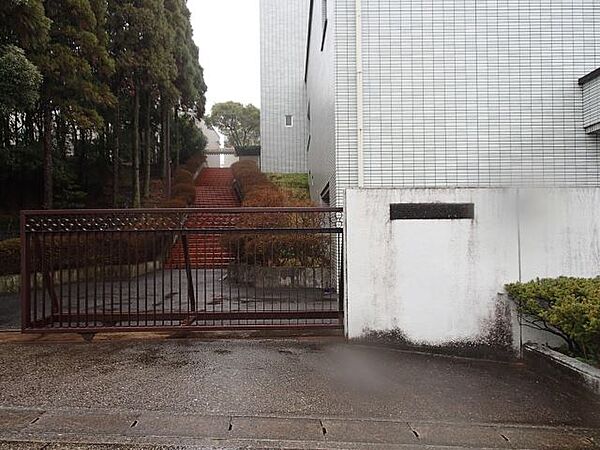 画像16:大学「名古屋女子大学天白学舎まで550m」