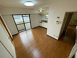 ロイヤルハイツ平針 4階2DKのリビング/ダイニング