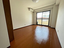 プラム 3階1Kのリビング/ダイニング