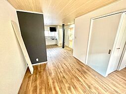 エステートヒラヤマＡ棟 1階1LDKのリビング/ダイニング