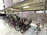 駐車場：駐輪場