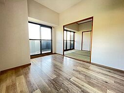 天神山マンション　I号館 1階4LDKのリビング/ダイニング