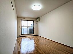 スターダスト 1階1Kのリビング/ダイニング