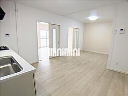 第二大友ハイツ 2階2LDKのリビング/ダイニング