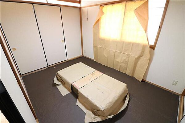 画像21:和室です。新しい畳入ります。