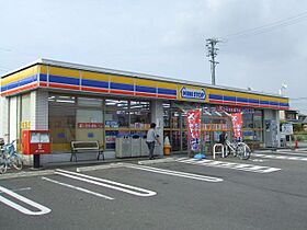 メゾンロイヤルコート  ｜ 愛知県一宮市大和町妙興寺字伊勢田（賃貸マンション1LDK・2階・55.93㎡） その4