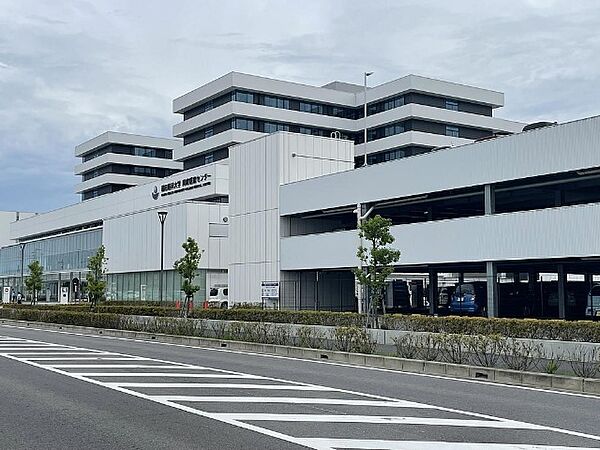 画像22:病院「藤田医科大学　岡崎医療センターまで1300m」