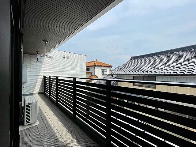 バルコニー