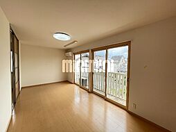 ウィルモア東山 2階1LDKのリビング/ダイニング