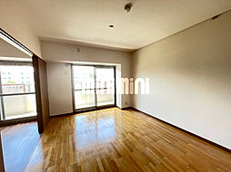 パークサイド雁宿2号館 3階3LDKのリビング/ダイニング