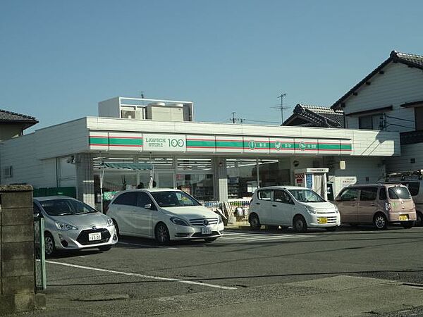 画像23:コンビニ「ローソン100まで70m」