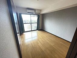 Five・わかくさ 3階3DKのリビング/ダイニング