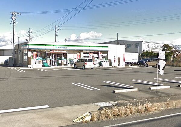 画像22:コンビニ「ファミリーマート津島越津町店まで400m」