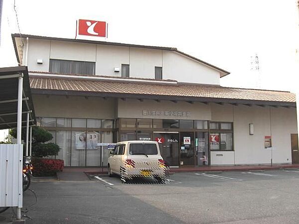 画像27:銀行「豊川信用金庫まで110m」