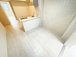 昴ノース 107 1階1LDKのリビング/ダイニング