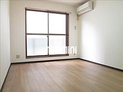 ハイユニメント城山　Ｃ 1階ワンルームのリビング/ダイニング