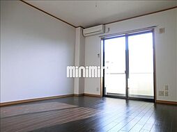 ＲＯＯＦ　ＴＲＥＥ　弐番館 2階1Kのリビング/ダイニング