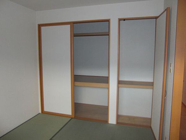 画像17:和室側の収納スペースです！