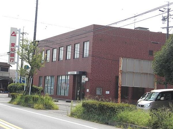 画像18:銀行「愛知銀行大口支店まで250m」