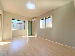 ルシェロ 201 2階2LDKのリビング/ダイニング