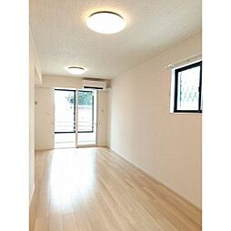 ピアチェーレ 101 1階1LDKのリビング/ダイニング