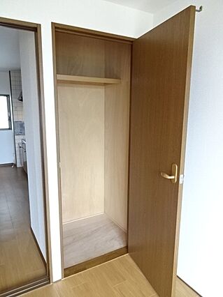 グリーンヒルトヨタ_内装_3