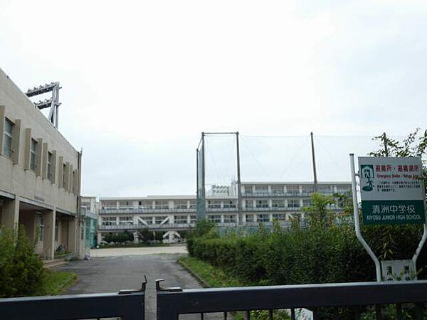 画像3:中学校「清須市立清洲中学校まで1482m」