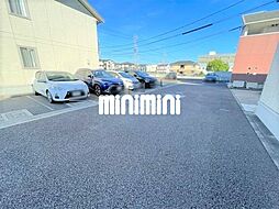4 / 10
