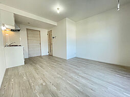 ジーメゾン草刈エルペシア 201 2階1LDKのリビング/ダイニング