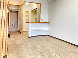 オーキッドマンション南陽 5階1LDKのリビング/ダイニング